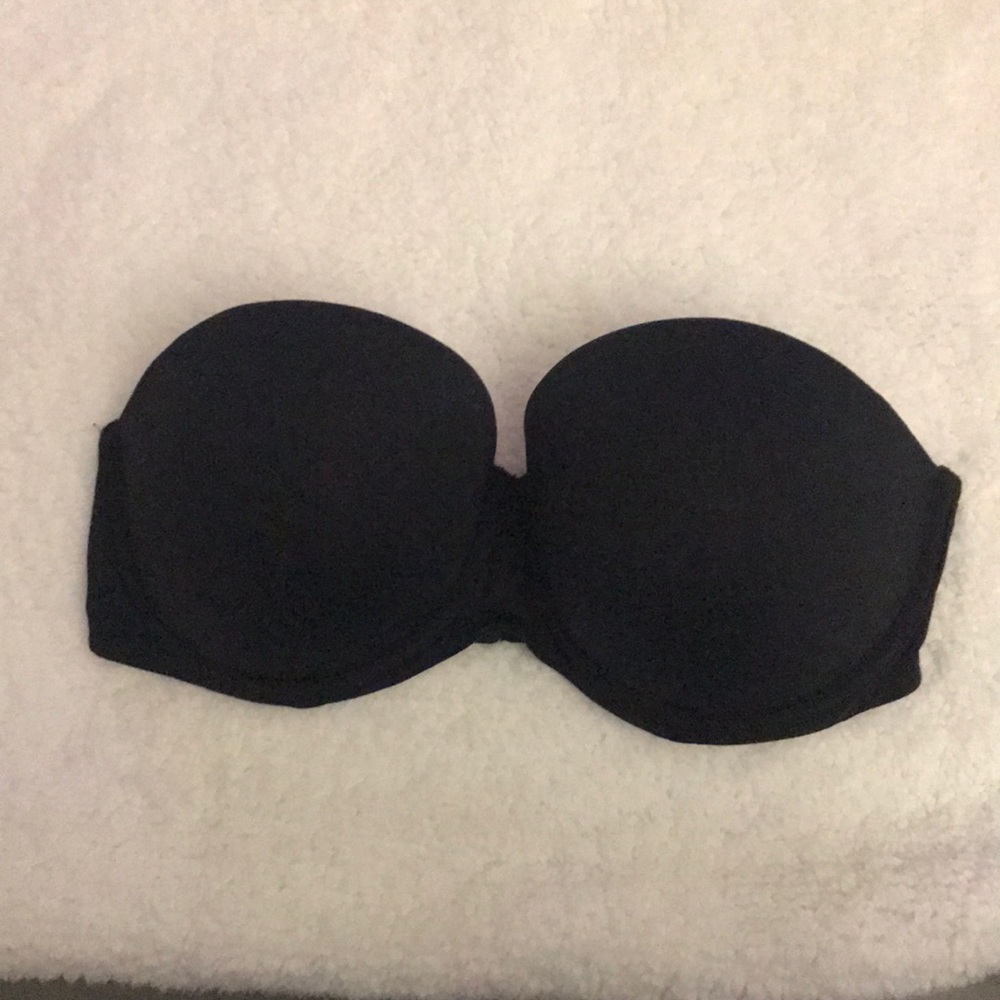 VS Pink Wear Everywhere Multi Way Push-Up